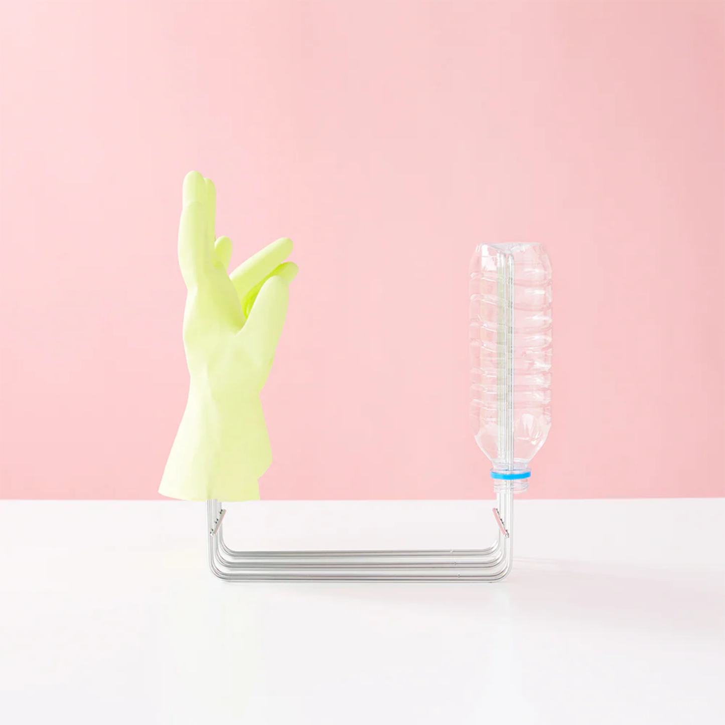Hanauta stainless steel kitchen rack hanger used for drying cleaning gloves and plastic bottles, multipurpose kitchen organiser for sink area.