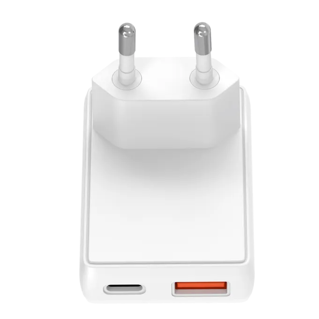 SKROSS Slim Europe GaN Fast Wall Charger 30W | Dual Port USB-C PD & USB-A Ultra-Thin Euro Plug