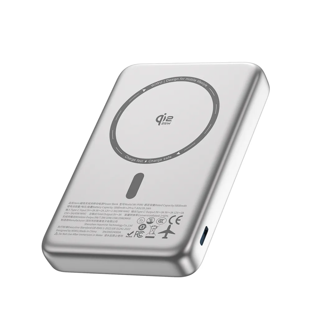 Wi-P090 power bank charging a professional laptop via USB-C at 45W